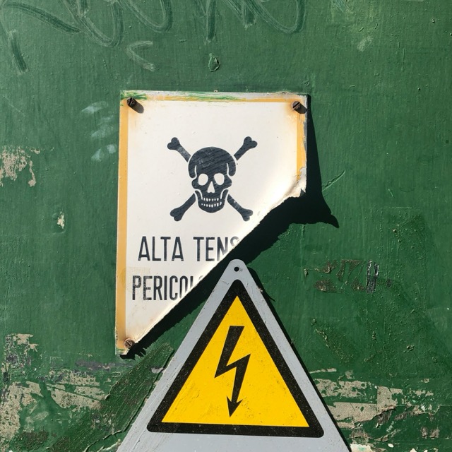 Sicurezza negli uffici e nei condomini: cosa non trascurare